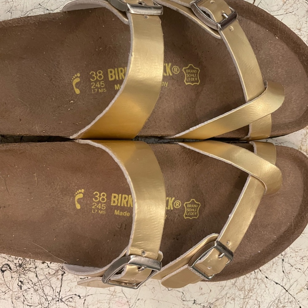 ladies  gold Birkenstock sandal size 38/7